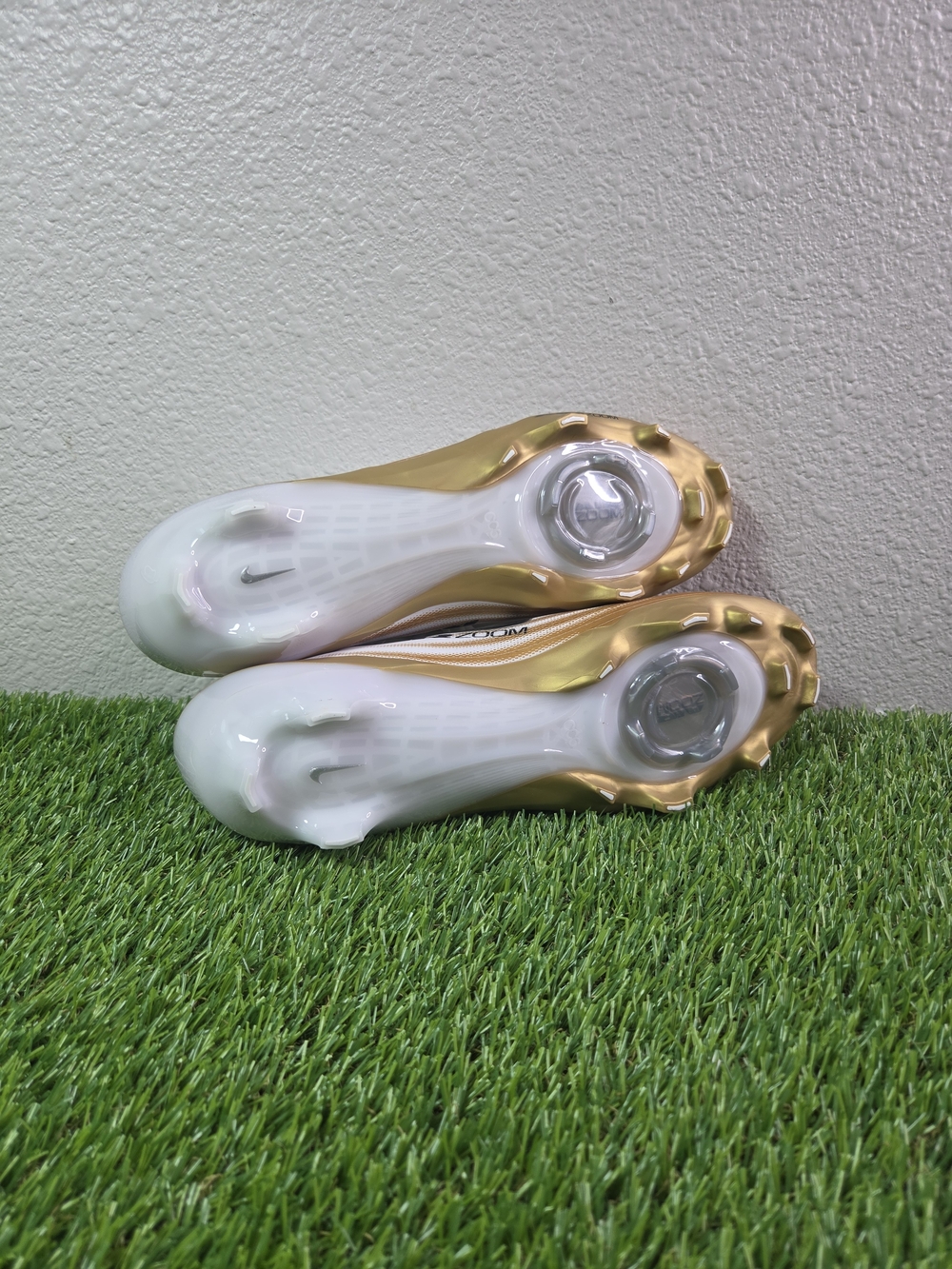 NIKE ZOOM AIR VAPOR PRO 1 WHITE METALLIC GOLD CLEATS FB3298-103 Size 11.5 - Picture 9 of 9